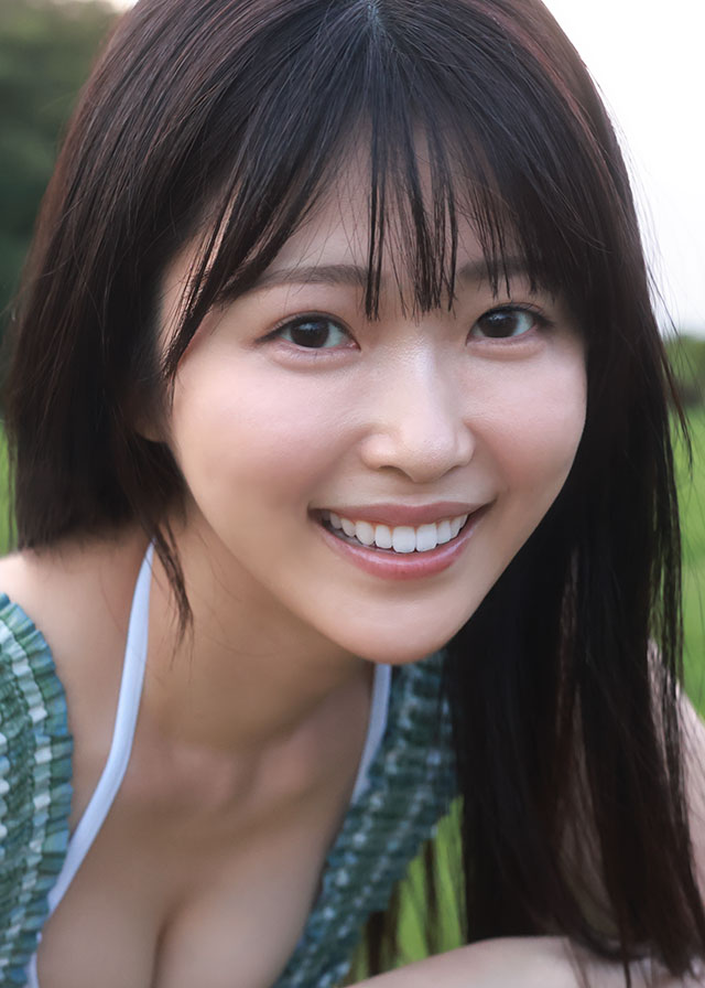 Aoi Aosaka (青坂あおい) Profile Photo